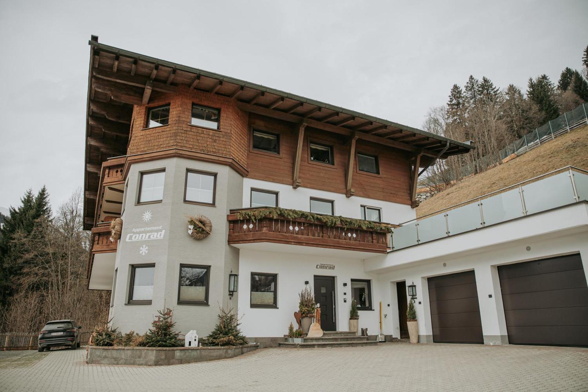 Appartement Conrad Заалбах-Хинтерглем Екстериор снимка